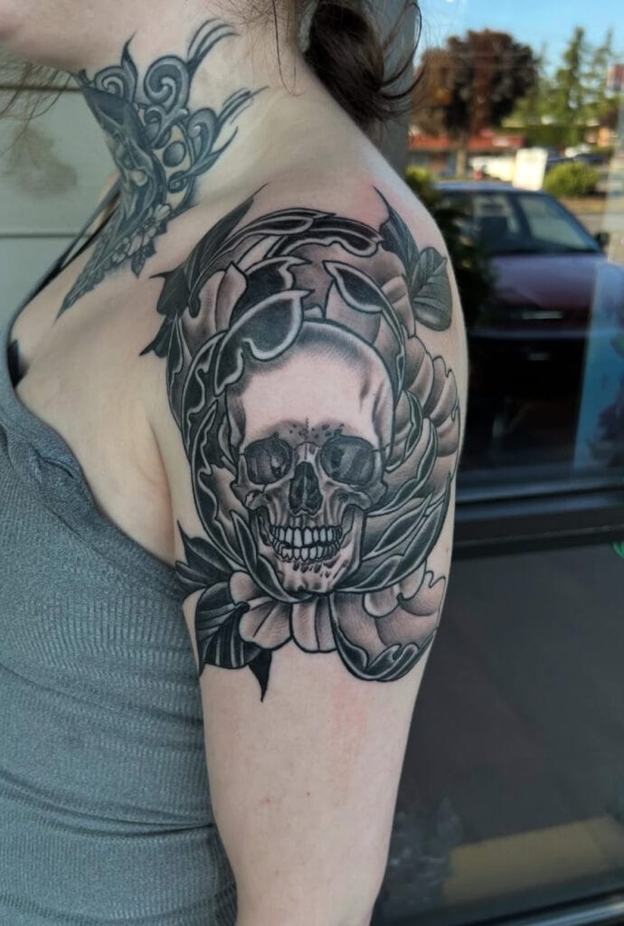 tom skull peony